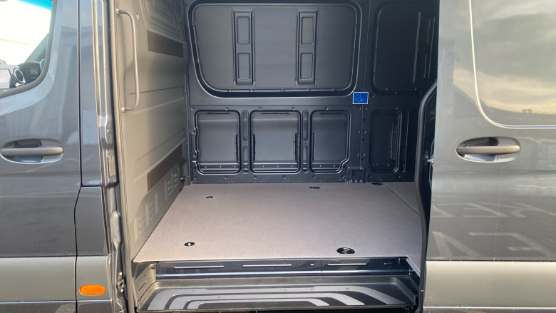 Mercedes-Benz Sprinter 315Cdi L3 Diesel Rwd 3.5t H2 Pro Van 9G-Tronic